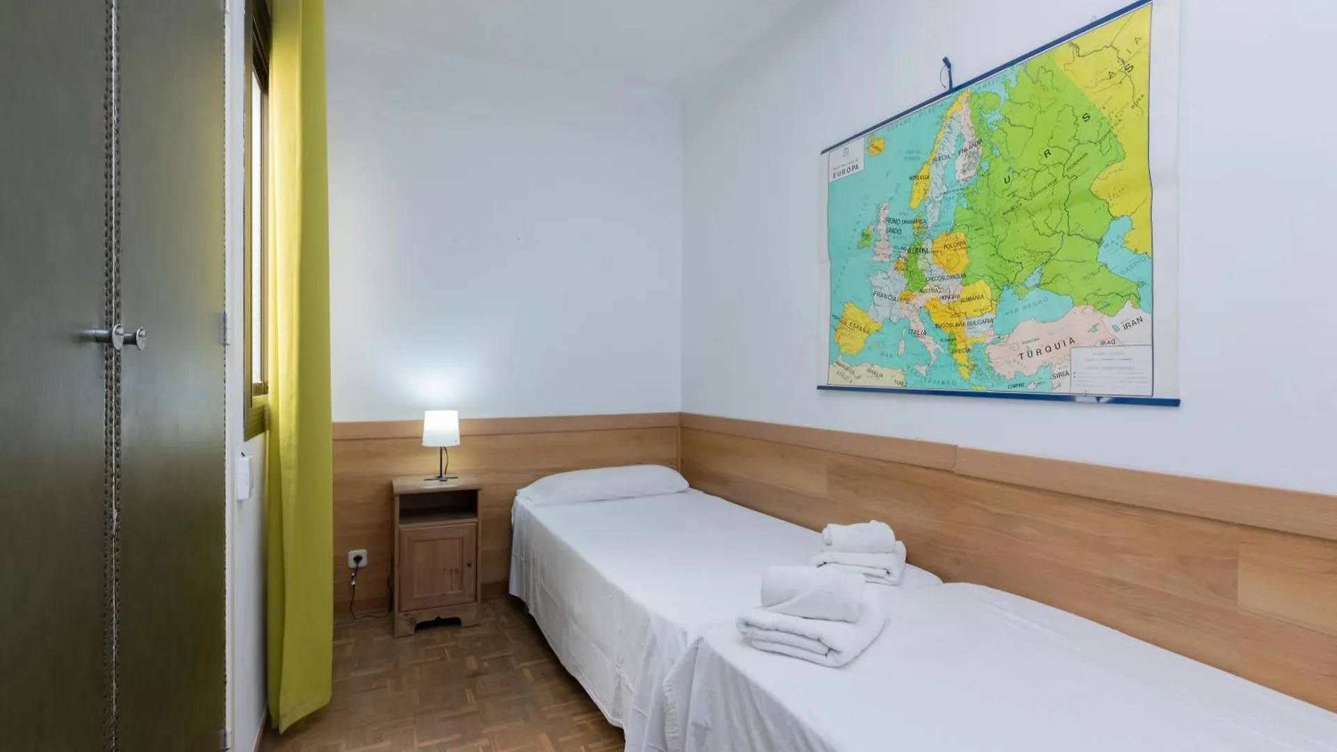 아파트 Aparteasy - Atic Sants 바르셀로나